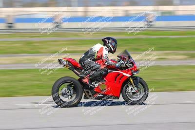 media/Jan-20-2023-Fastrack Riders (Fri) [[f2ad32aba3]]/Level 1/session 4 turn 6/